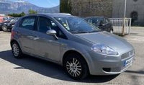 Punto Fiat Grande 1.2i 65 2009 occasion 38210 Tullins