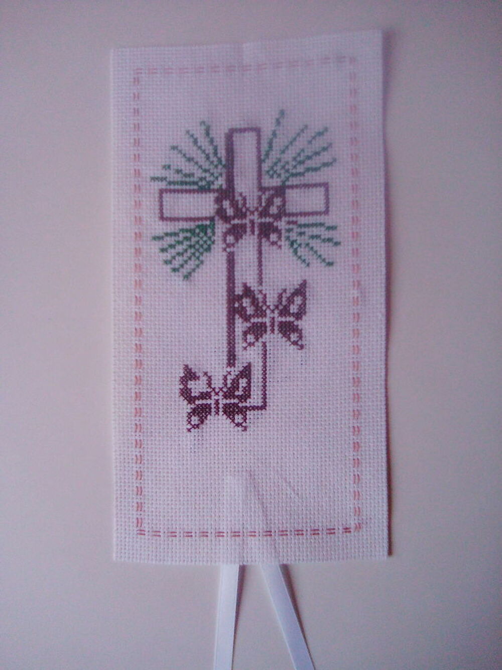 Broderie oiseau et message "Pace et Salute" et bien d'autres Décoration