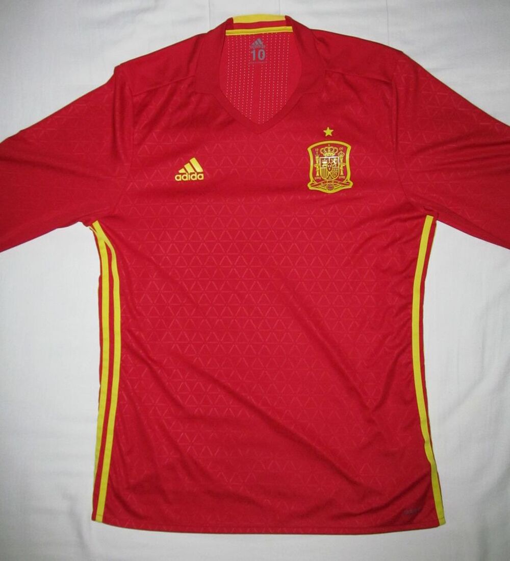 Maillot Adidas Espagne 2016 (manches longues, avec d&eacute;faut) V�tements