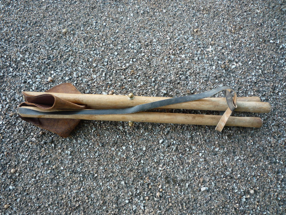 Si&egrave;ge pliable dessus cuir/p&ecirc;che/chasse
pli&eacute; 75cm Meubles