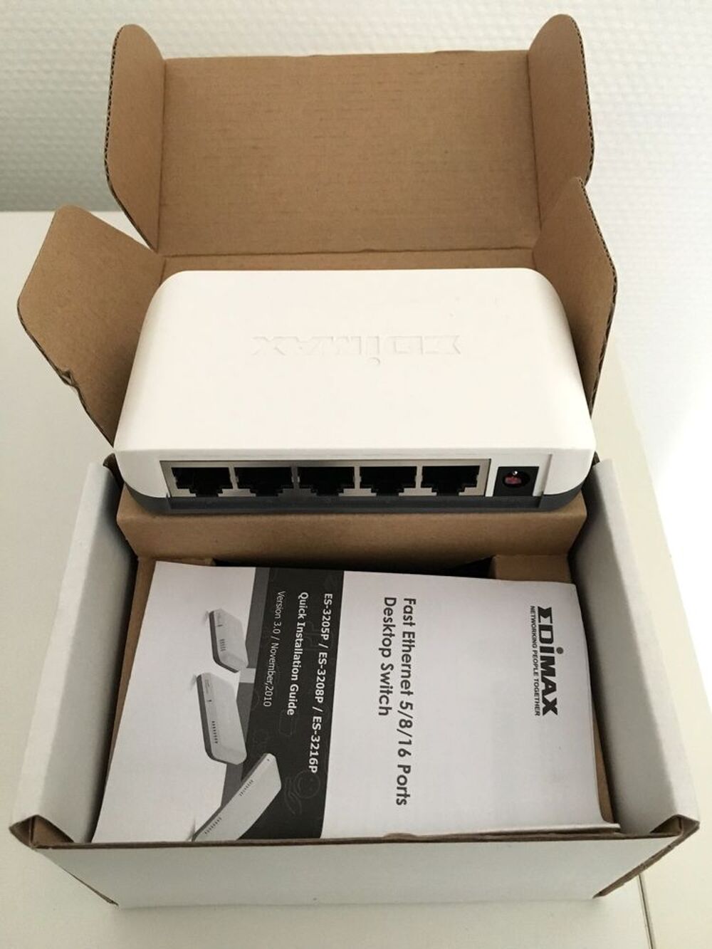 Switch Ethernet Rj45 10/100 - 5 Ports Matériel informatique