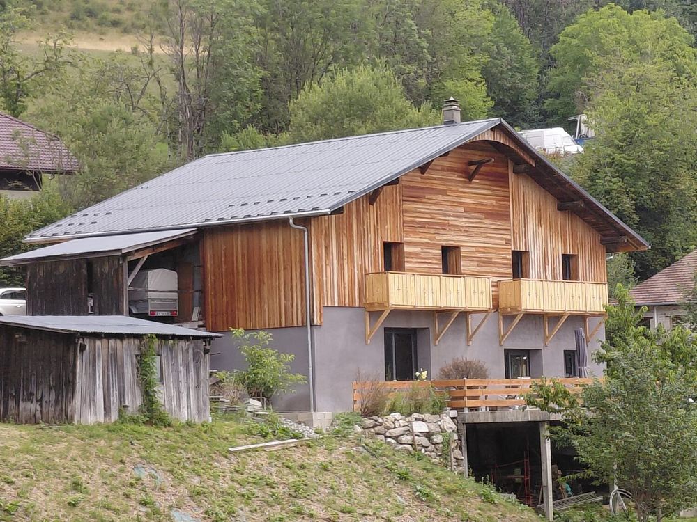 Vente Maison Maison spacieuse, chaleureuse et agréable à la montagne Saint-sigismond