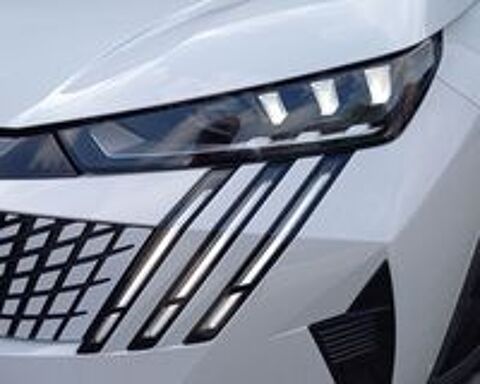 3008 ADML/AMBIENT/CUIR/FOCAL/KAM360/TOIT*PANO/20 2024 occasion BE-8900 Ieper (Ypres)