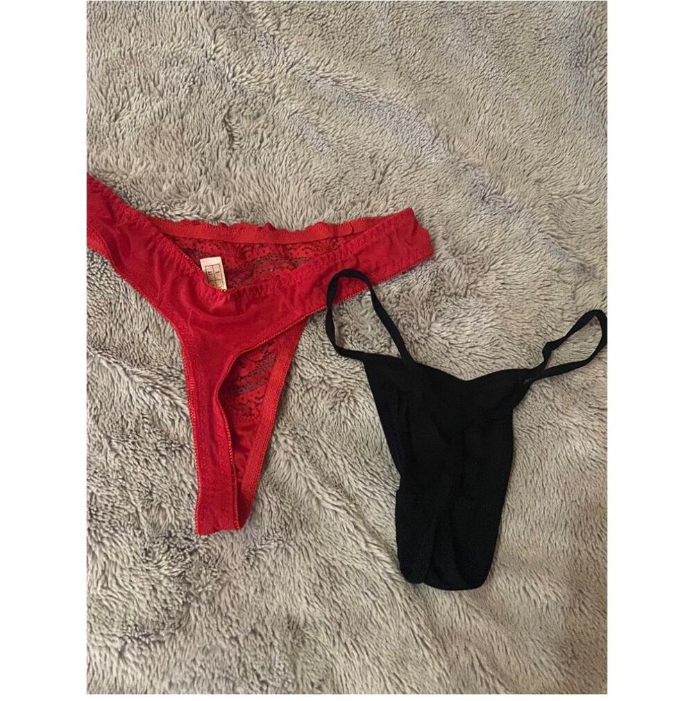 Ensemble body et string neufs Vêtements