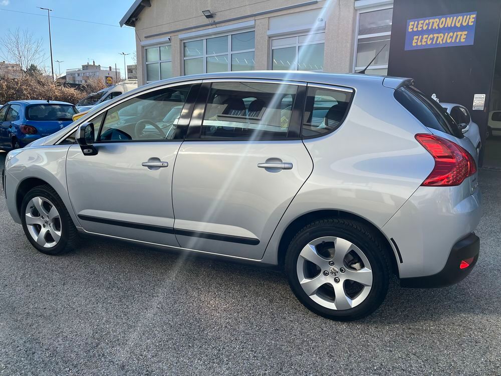 3008 1.6 HDi 16V 110ch FAP Premium 2010 occasion 42700 Firminy