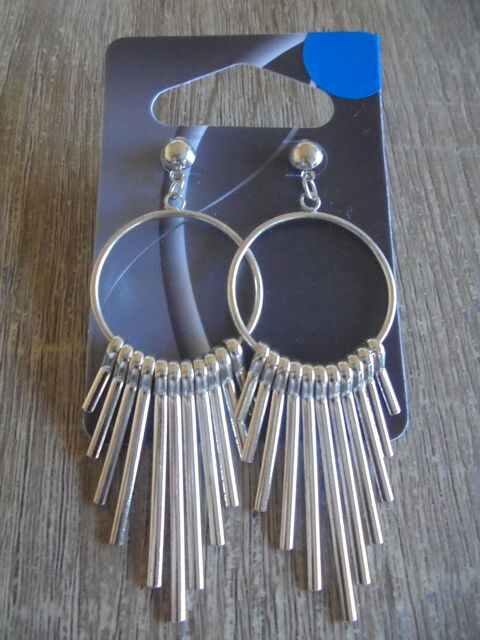 Créoles à pendants (28b) 6 Tours (37)