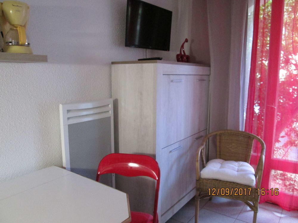   STUDIO MEUBLE TOUT CONFORT CLASSE  2* WIFI Languedoc-Roussillon, Lamalou-les-Bains (34240)