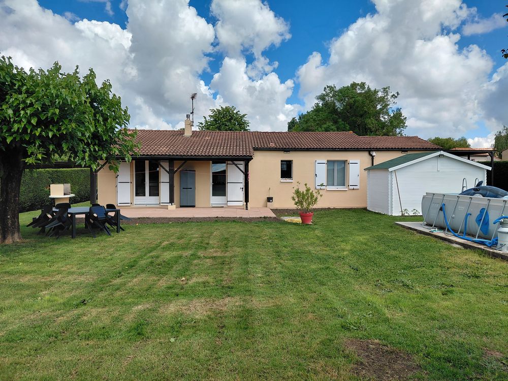 Vente Maison Maison 4 Chambres Aucun Travaux ni de Rafraichissement Saint-martial-de-mirambeau