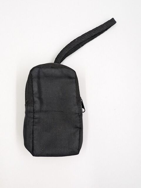 Petite pochette de protection d'appareils divers 1 Vulbens (74)