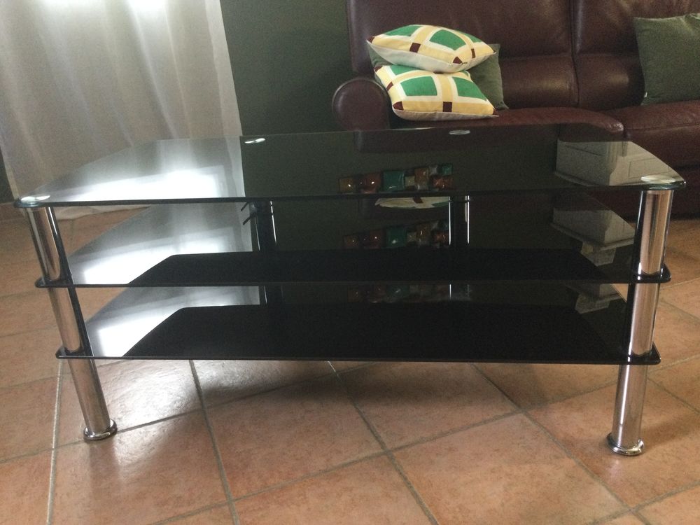 Table t&eacute;l&eacute;viseur Meubles