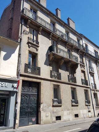  Appartement à louer 195 m² Nancy