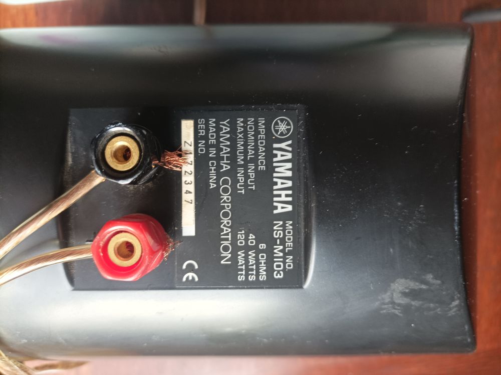 Enceinte yamaha ns mi03 40w/120w Audio et hifi