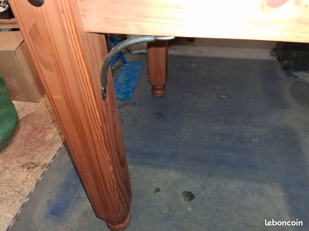 Table en pin Meubles