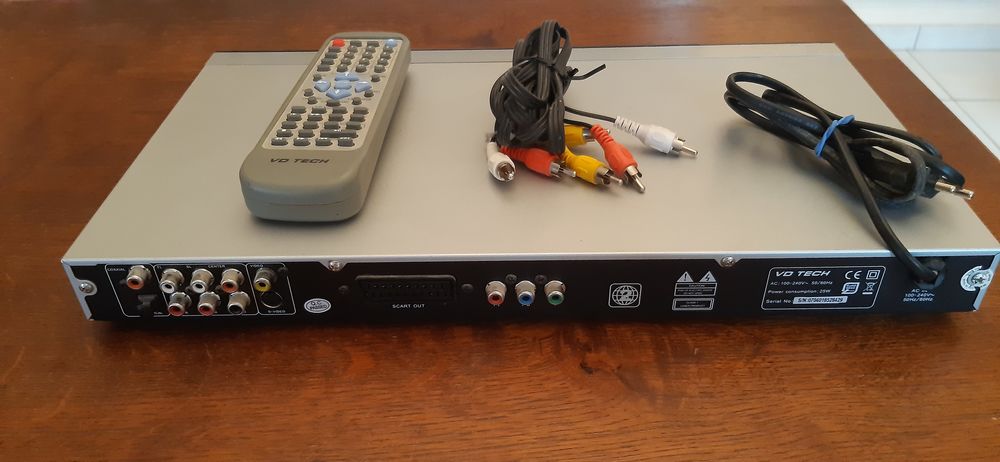 Lecteur DVD marque VD TECH 