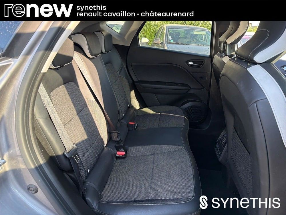 Captur E-Tech Plug-in 160 - 21 Intens 2022 occasion 84300 Cavaillon
