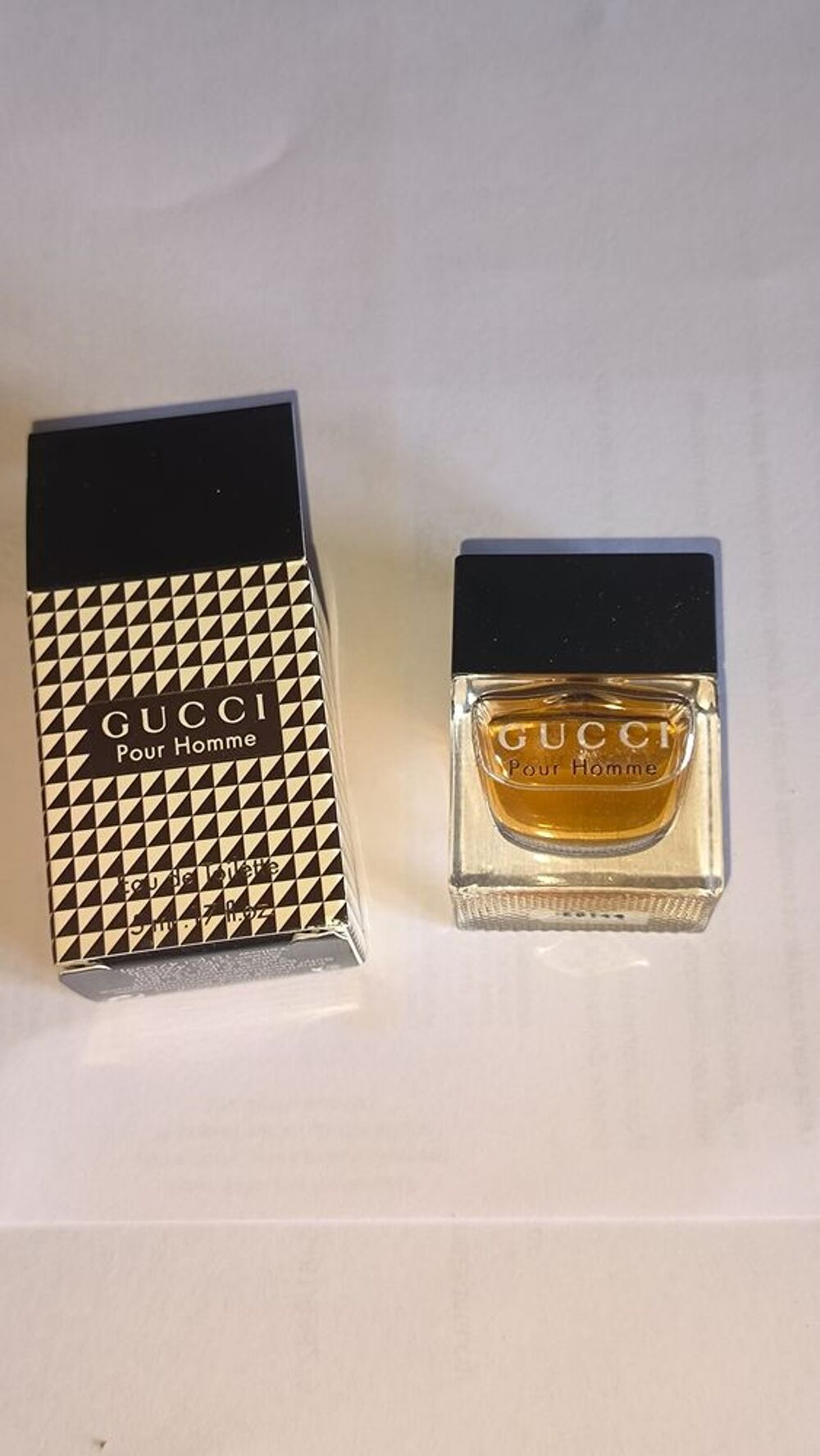 Miniature d'eau de toilette Gucci neuve 