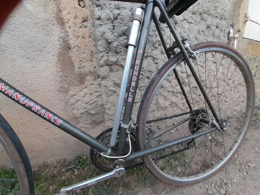 V&eacute;lo hirondelle des ann&eacute;es 1970 V�los