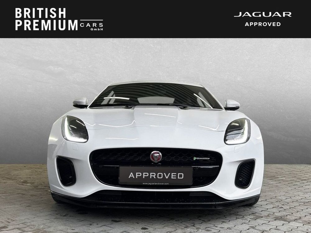 F-Type Coup&eacute; 2L Essence 300 ch BVA8 R-Dynamic 2019 occasion 69007 Lyon