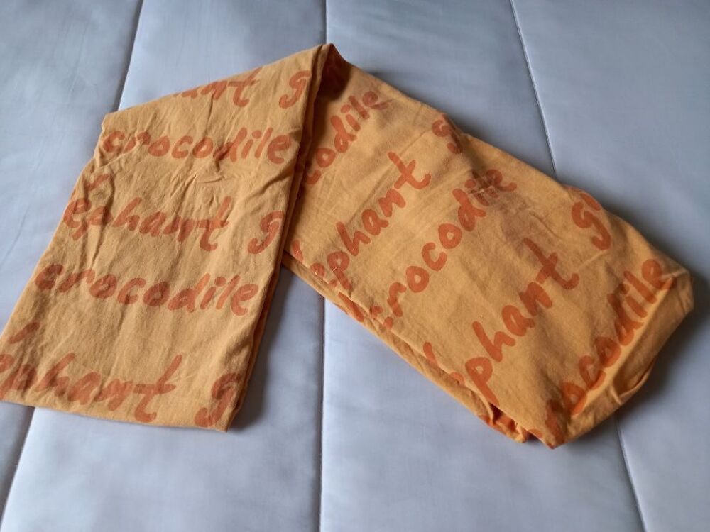 Drap housse orange fantaisie lit enfant 90 x 190 Décoration