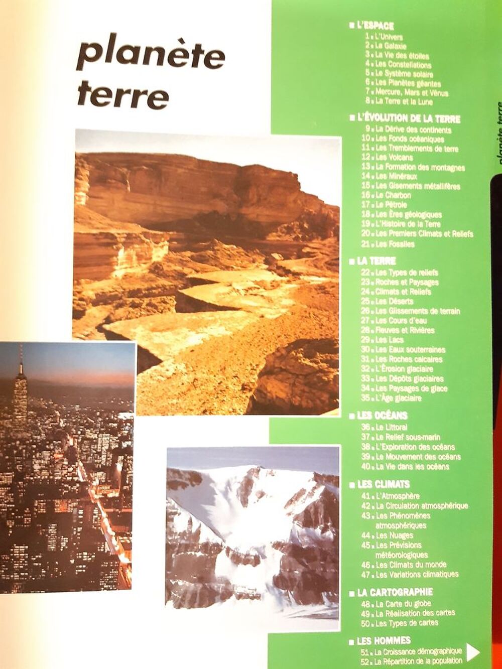 4 classeurs "NOTRE MONDE" Livres et BD