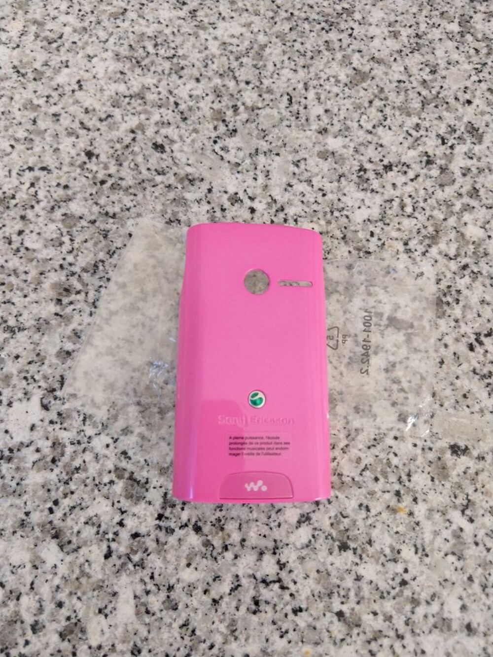 Coque pour Sony Ericsson Neuve Tlphones et tablettes