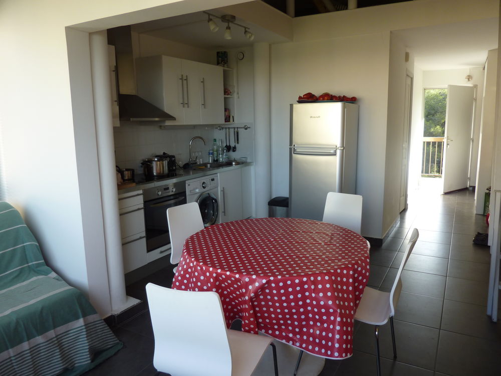   T2 Six Fours 32m2  vue mer Domaine de la Coudouliere Provence-Alpes-Côte d'Azur, Six-Fours-les-Plages (83140)