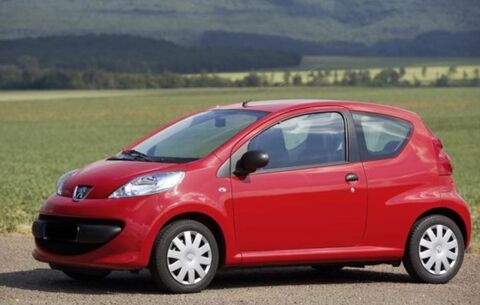 Peugeot 107 1.0e 12V 68ch BLUE LION Trendy