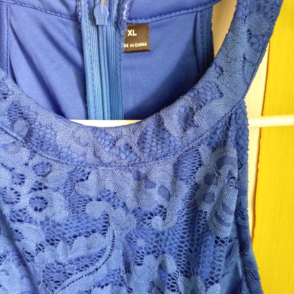 Robe longue femme neuve jamais port&eacute;e Vêtements