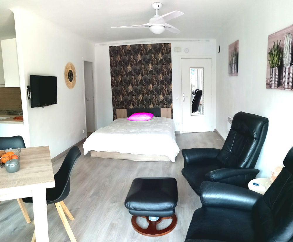   studio à Amélie-les bains
Parking+Wifi Languedoc-Roussillon, Amélie-les-Bains-Palalda (66110)