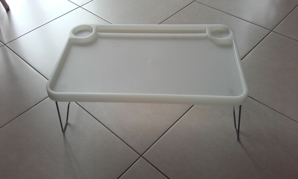 Tablette de lit Meubles