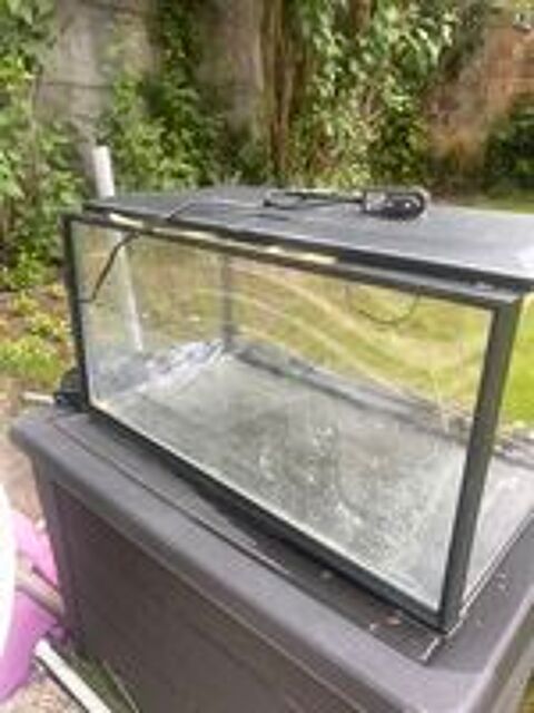   Aquarium 60 litre 