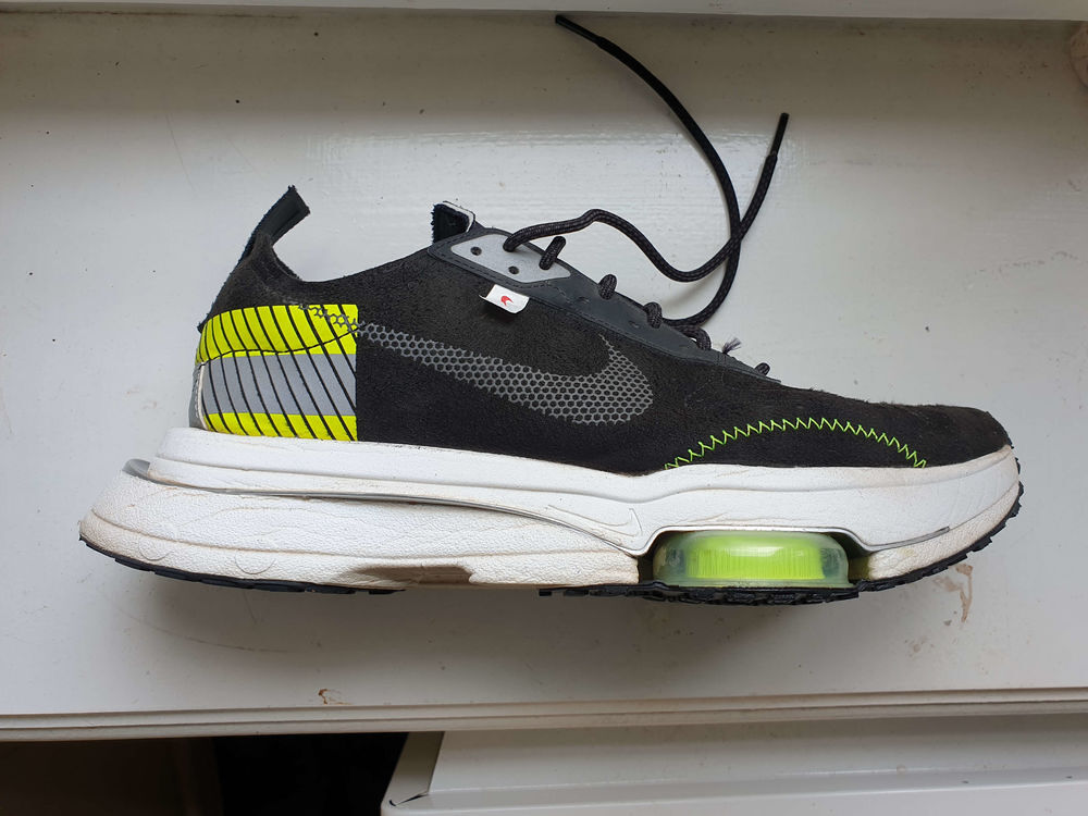 Baskets Nike Lifestyle taille 42,5 Chaussures