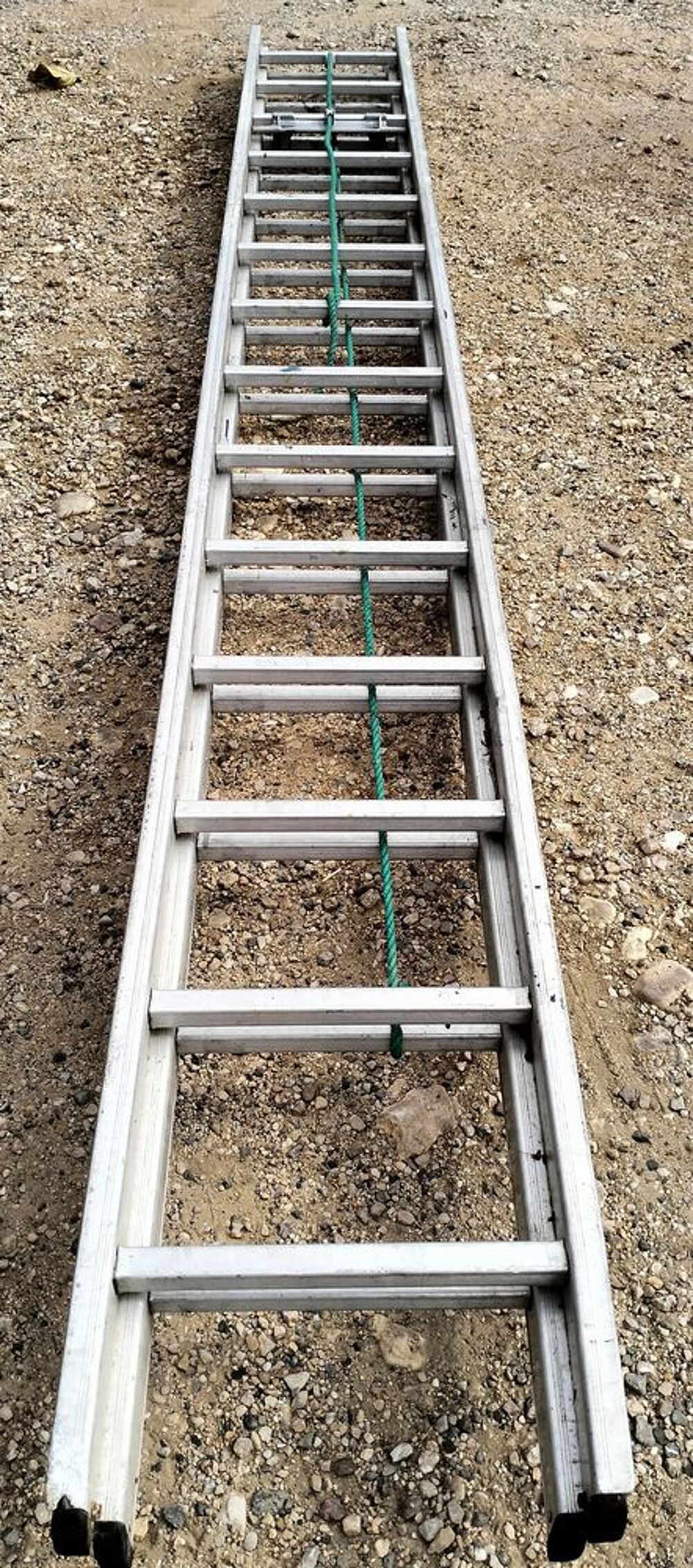 Echelle coulissante &agrave; corde 2x14 &eacute;chelons Bricolage