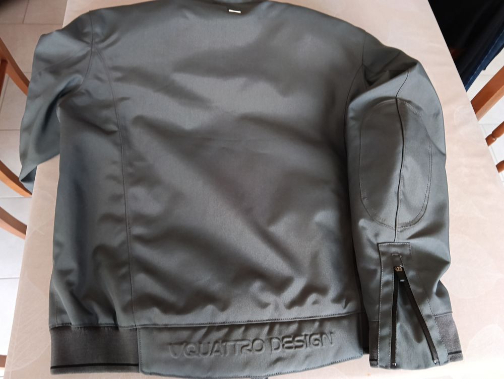 Blouson de motard Vêtements