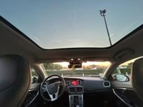 V40 Cross Country D3 150 Geartronic 6 Cross Country Luxe 2018 occasion 31410 No&eacute;