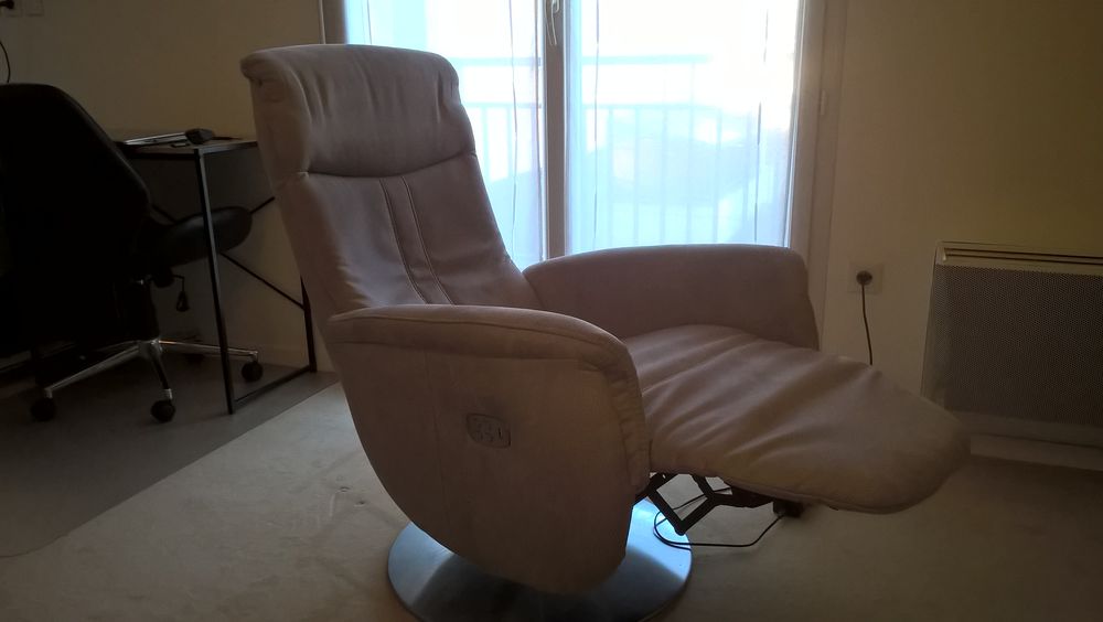 Fauteuil relax &eacute;lectrique Meubles