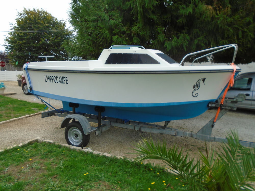 P&ecirc;che-promenade 1983 occasion 86400 Civray