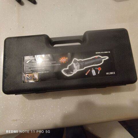 Tondeuse a moutons 200 56490 Guilliers