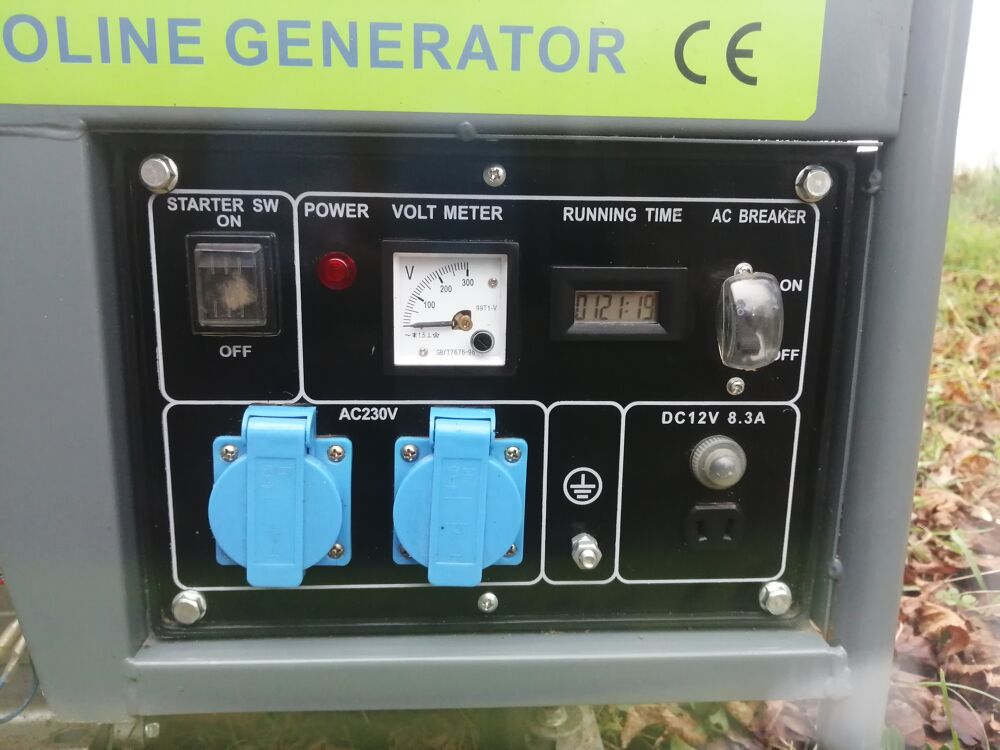 Groupe &eacute;lectrog&egrave;ne essence 2800w Bricolage