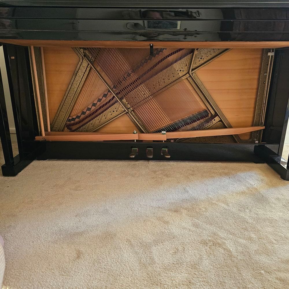 Piano droit noir brillant Instruments de musique