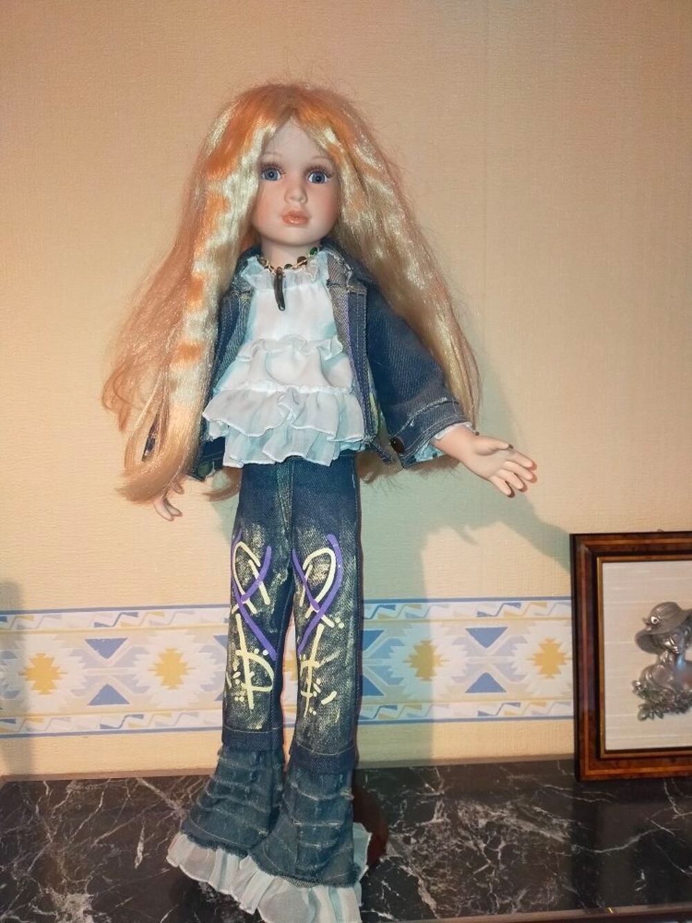 poup&eacute;e porcelaine 