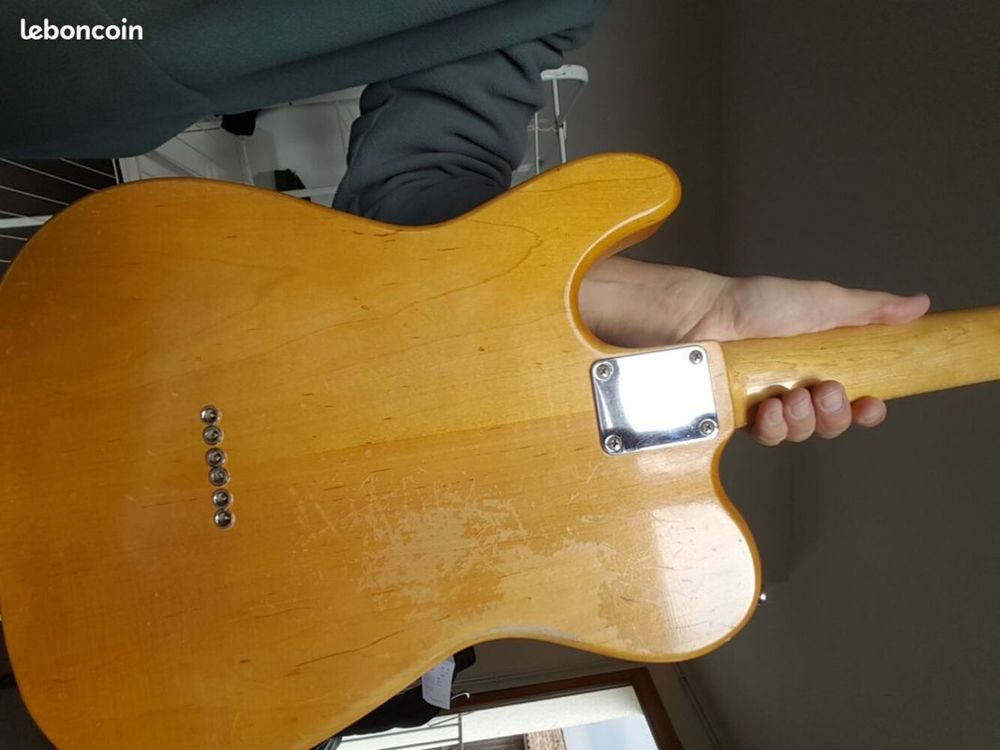 Guitare &eacute;lectrique haut de gamme Overland Luthier Avignon 90 Instruments de musique