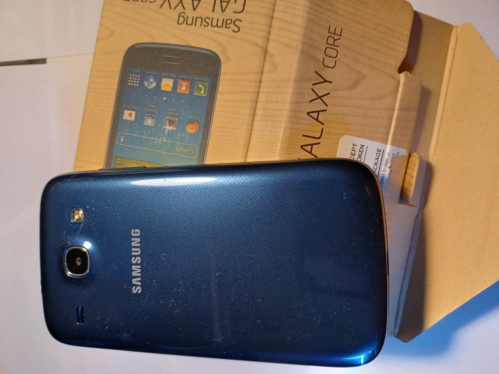 SMARTPHONE GALAXY CORE GT-18260 Téléphones et tablettes