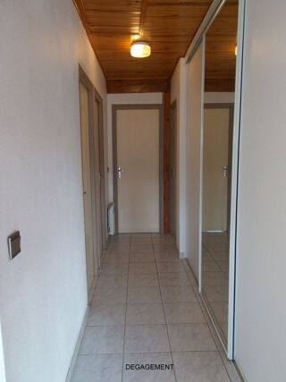  Appartement � louer 4 pi�ces 100 m� Tournay