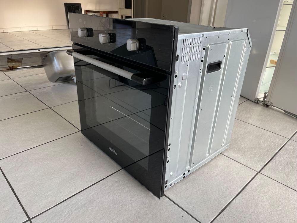 Suite au changement de cuisine &eacute;lectrom&eacute;nager + &eacute;vier Electroménager
