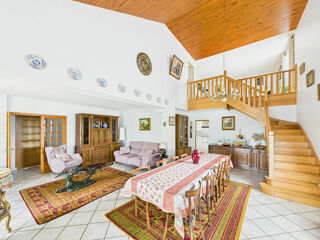  Maison à vendre 6 pièces 239 m²