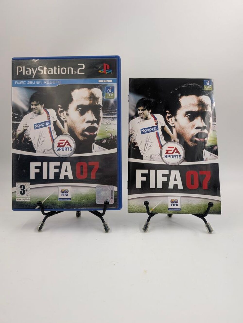 Jeu Playstation 2 Fifa 07 en boite, complet Consoles et jeux vidéos