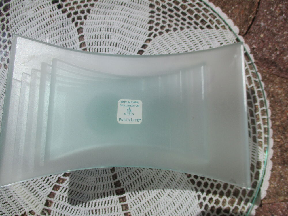 Plat Rond sur Pied Cuisine