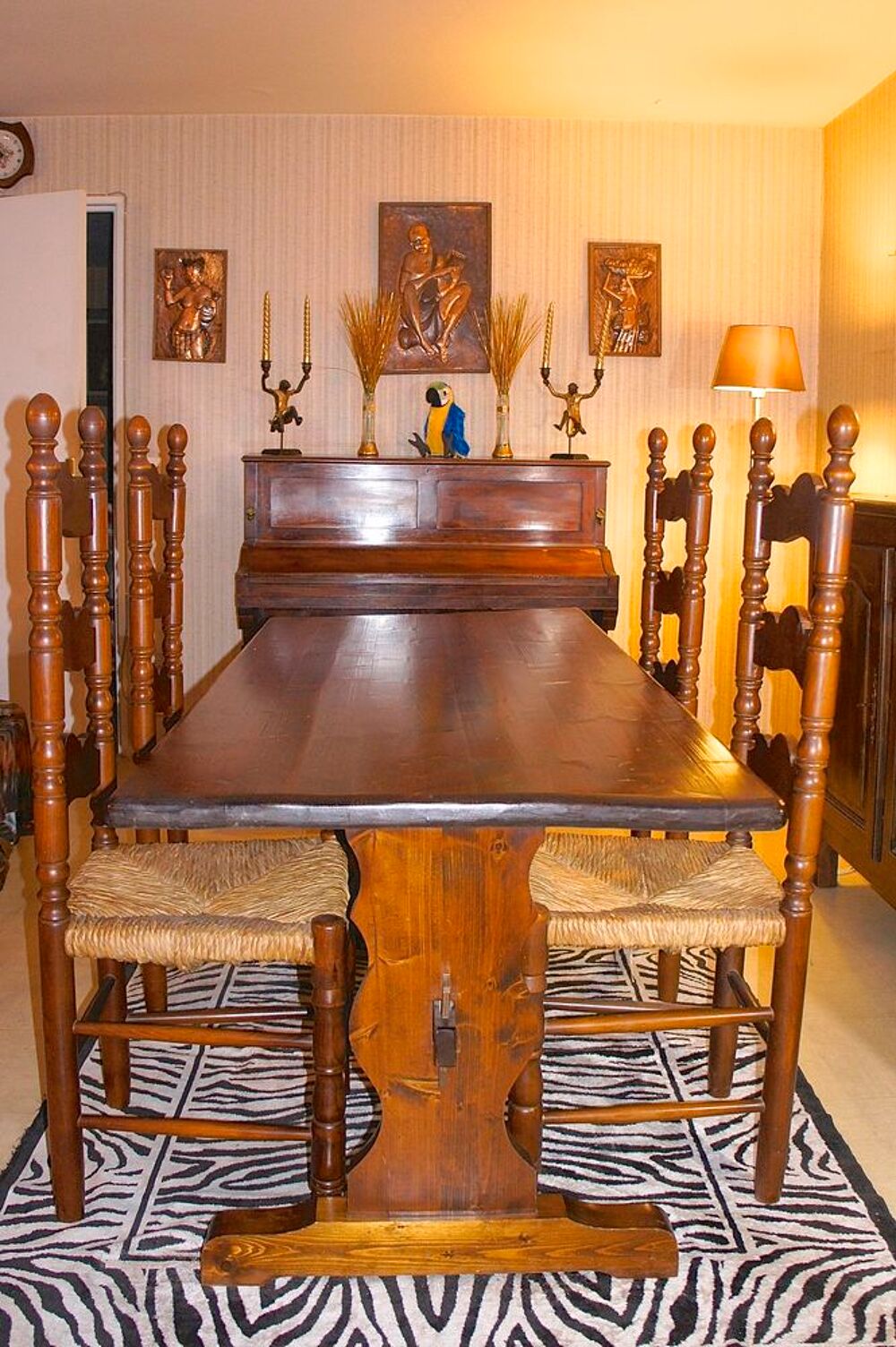 Salle a manger style campagnarde Meubles