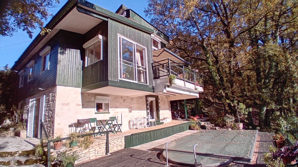 Vente Maison Maison d'architecte de 1996 avec vue imprenable sur Dordogne Souillac